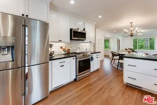 1462 Mentone Ave - Photo 6 of 8