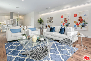 95 N Sierra Bonita Ave #2 - Photo 6 of 8