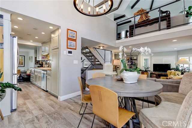 425 S Catalina Ave #2 - Photo 7 of 8