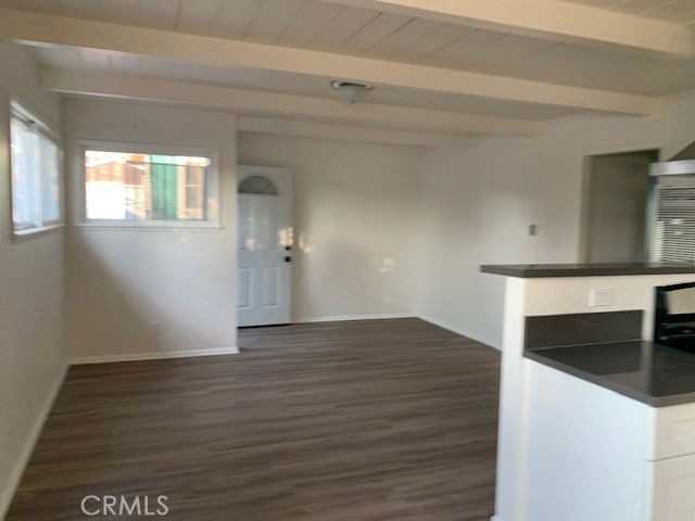 3209 W 110th St - Photo 3 of 5