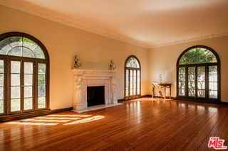 1004 N Beverly Dr - Photo 5 of 8