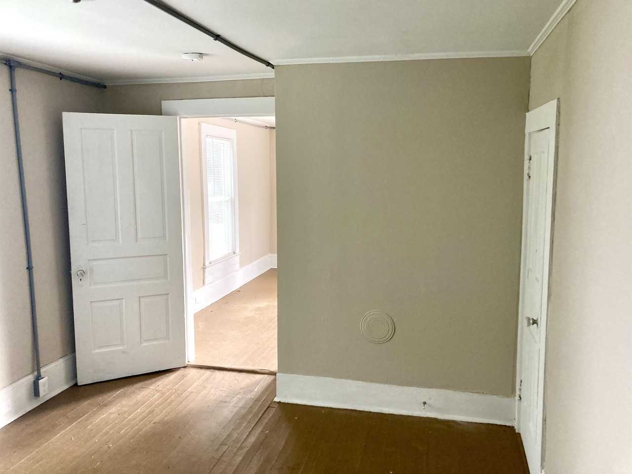 902 1/2 N East St #1 - Photo 2 of 13