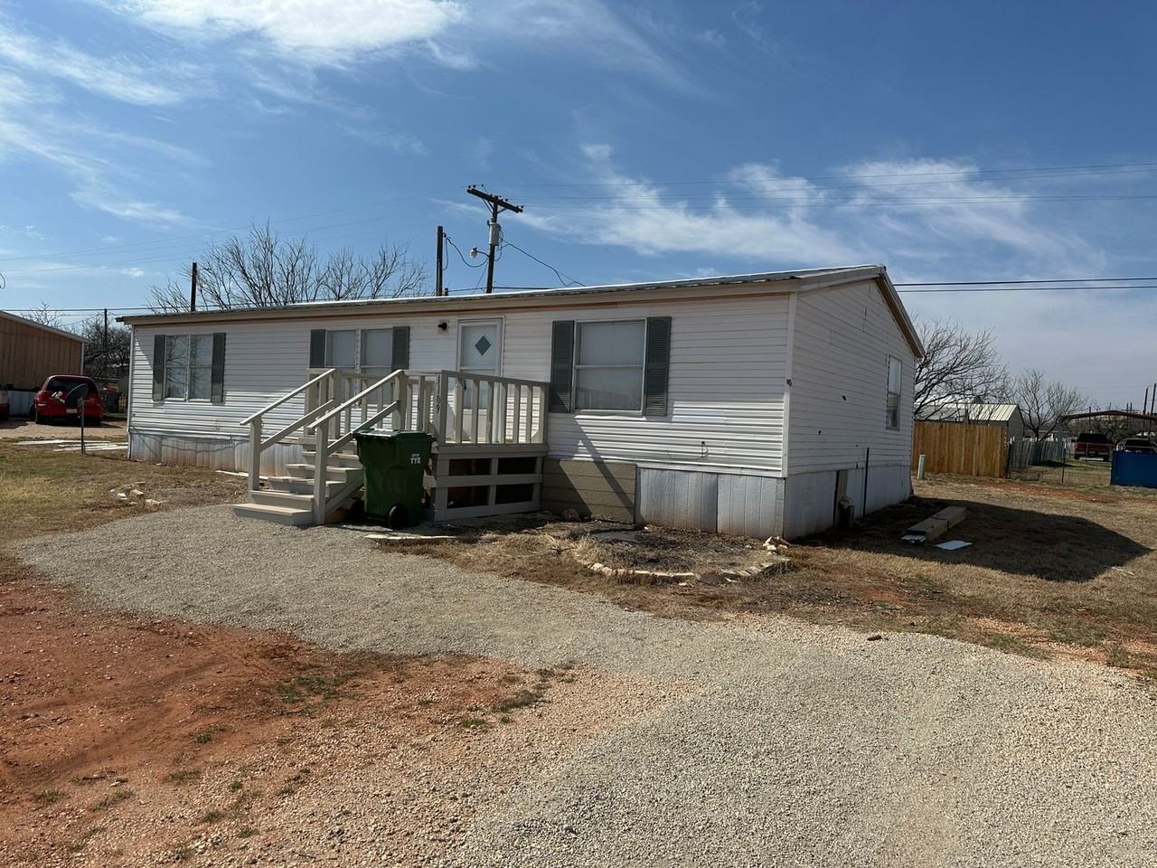 1109 Market St - Photo 2 of 20