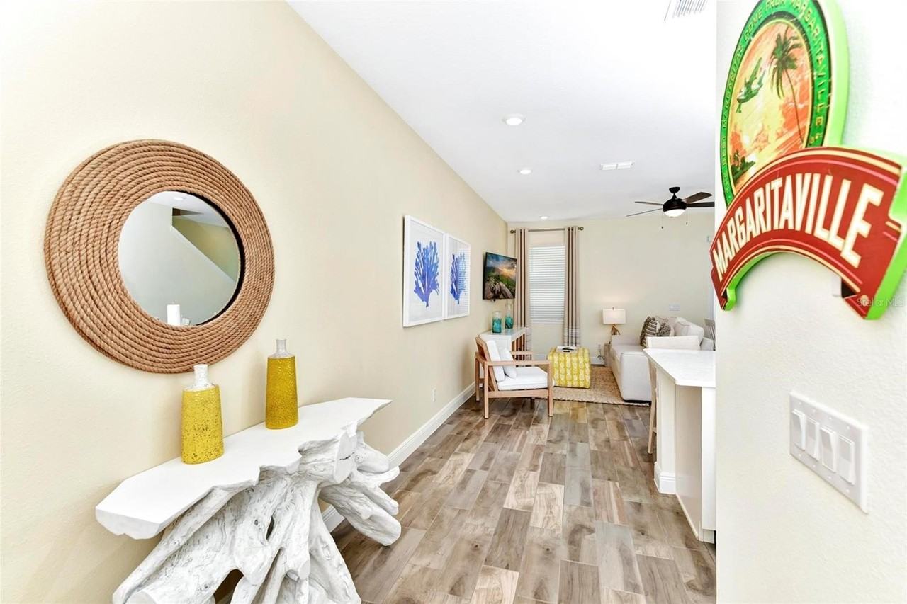 8143 Coconut Pl - Photo 6 of 50