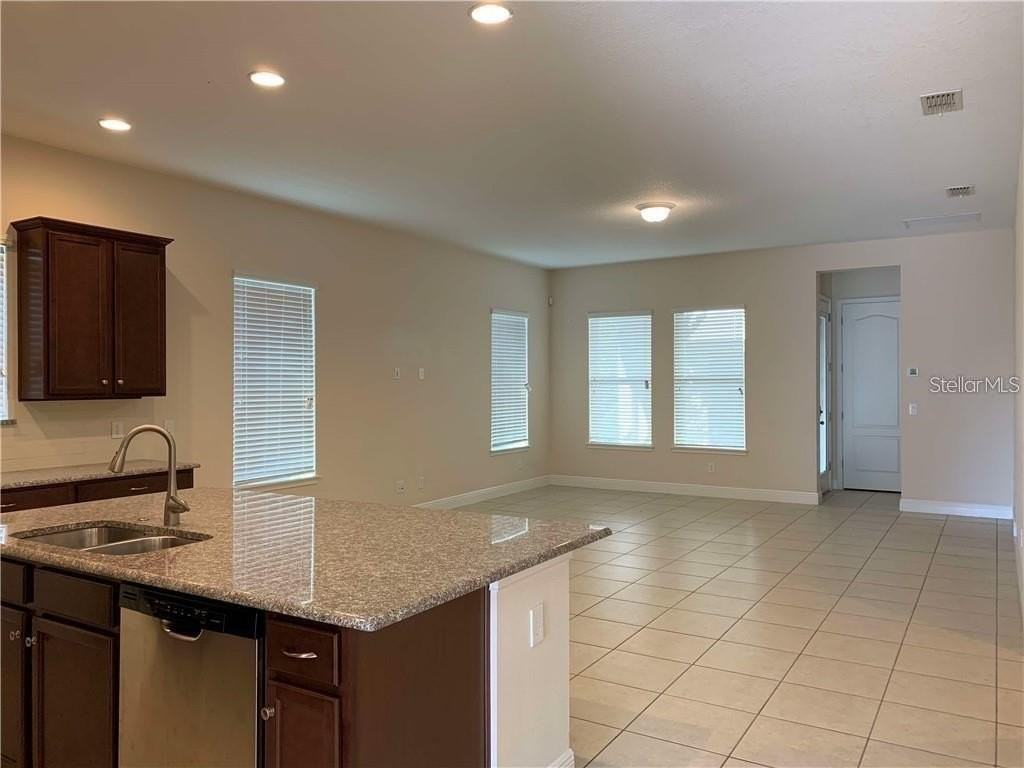 8655 Sperry St - Photo 2 of 14