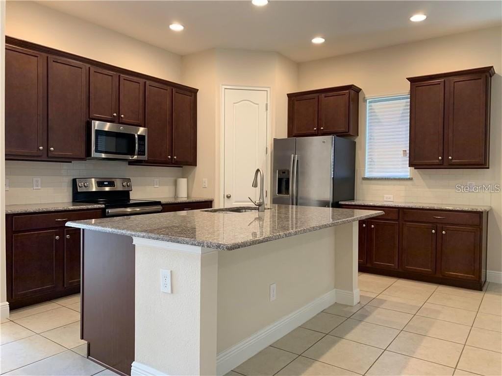 8655 Sperry St - Photo 4 of 14