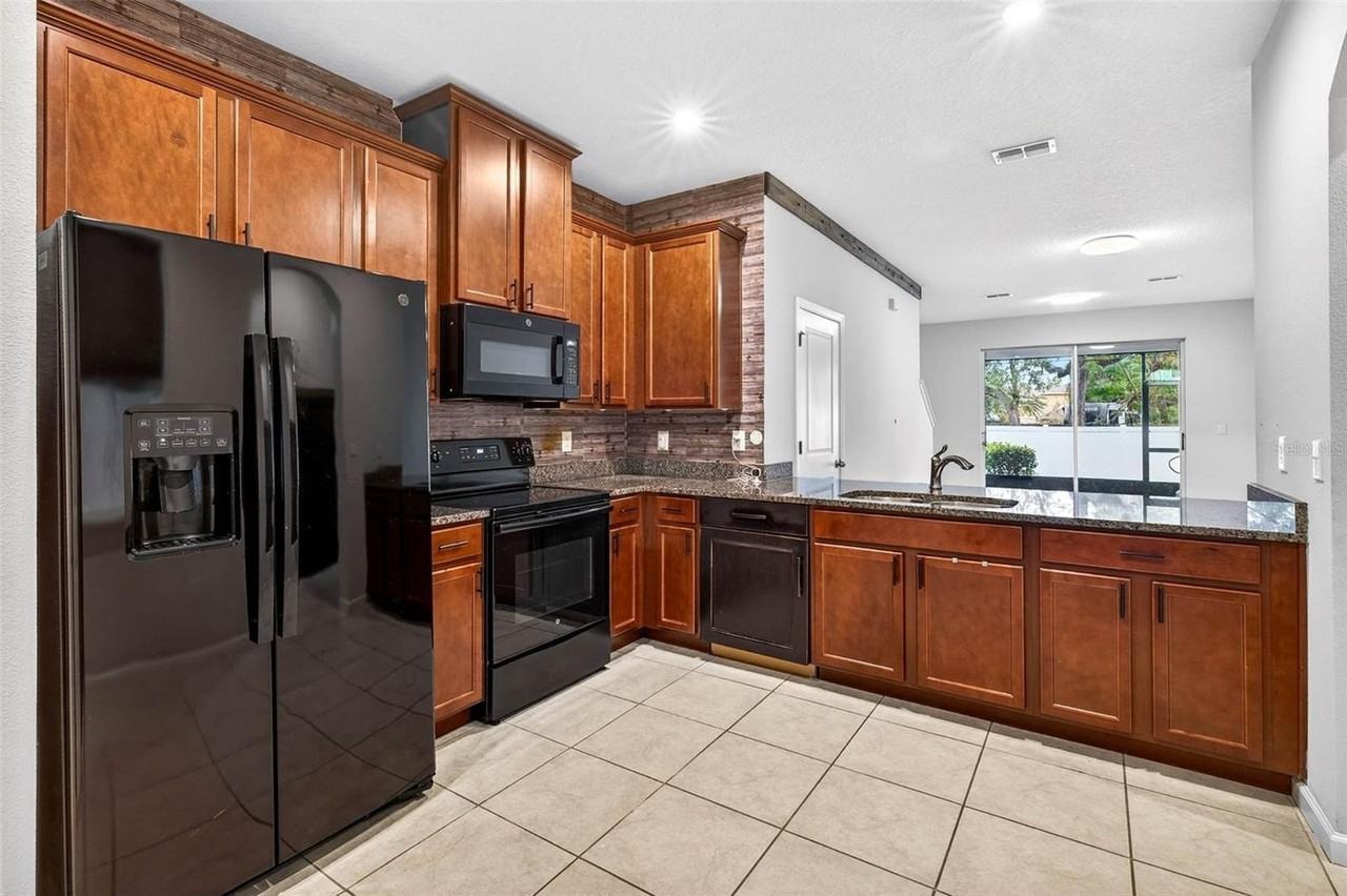 2140 Laceflower Dr - Photo 2 of 21