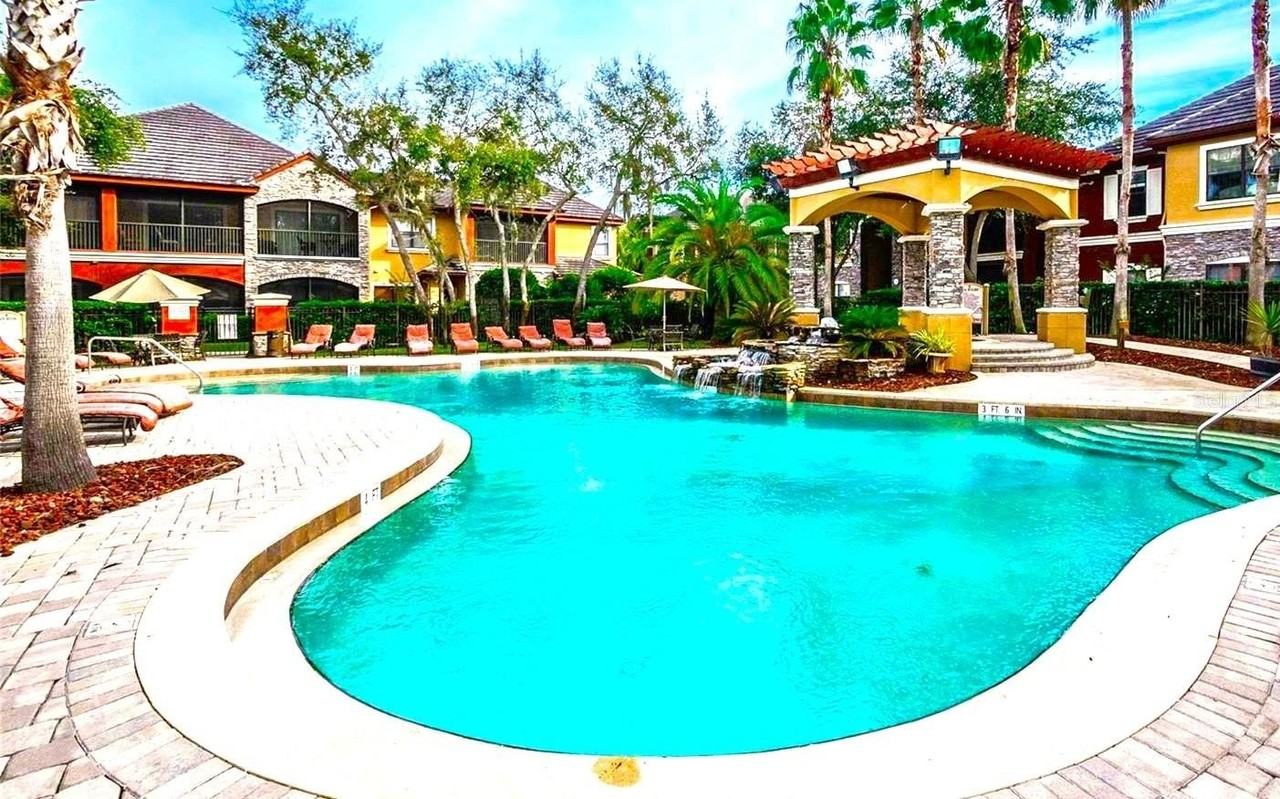 2250 Portofino Pl #23-023 - Photo 5 of 50