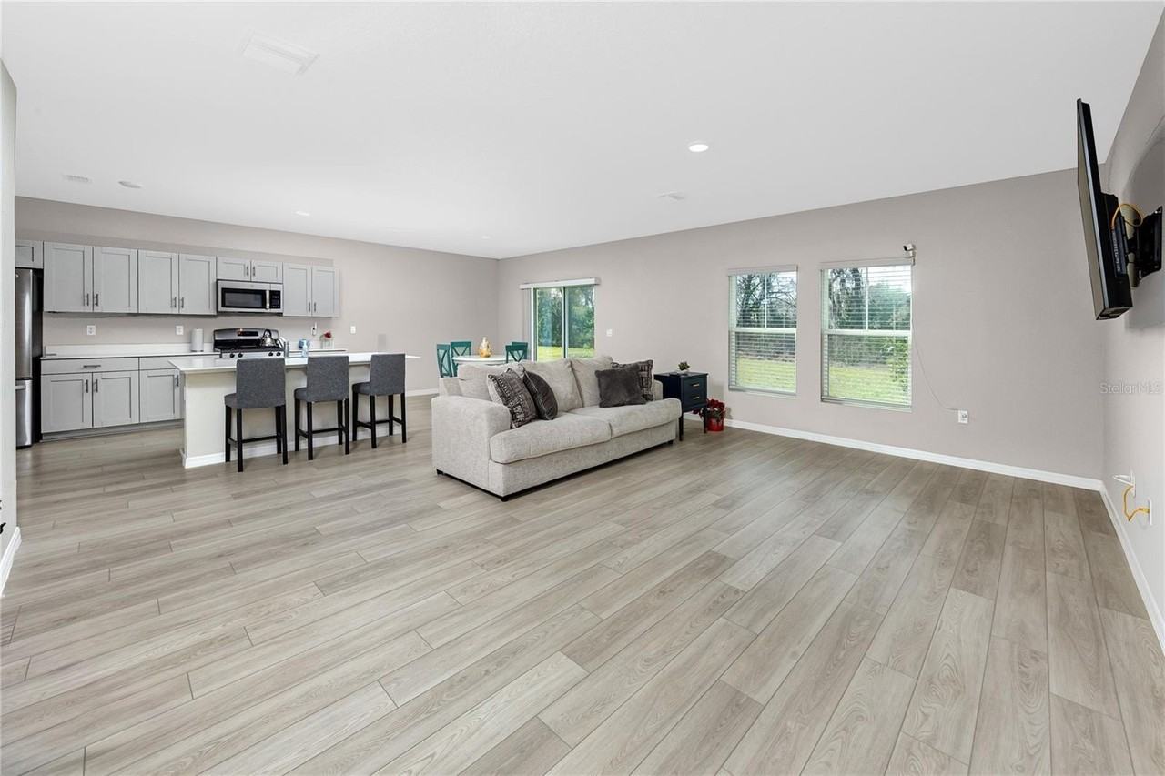 5556 Summer Sunset Dr - Photo 2 of 49