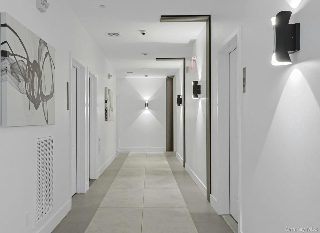 962 S Route 9w Unit 103 - Photo 6 of 48