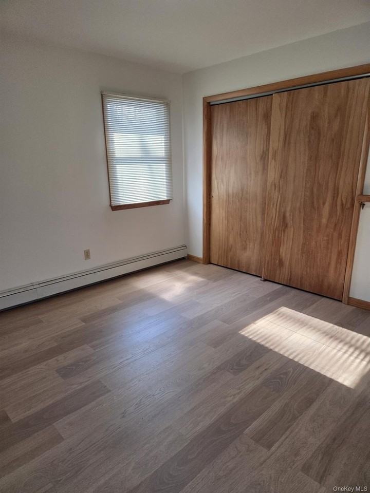 6 Honey Ln W - Photo 3 of 5