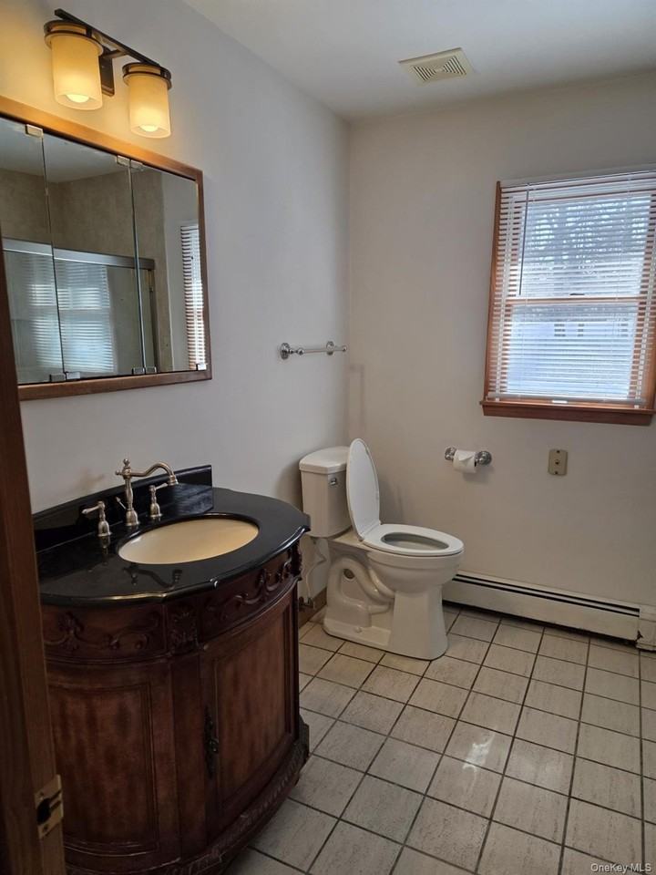 6 Honey Ln W - Photo 5 of 5