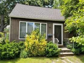 30 Jervis Ave - Photo 1 of 1