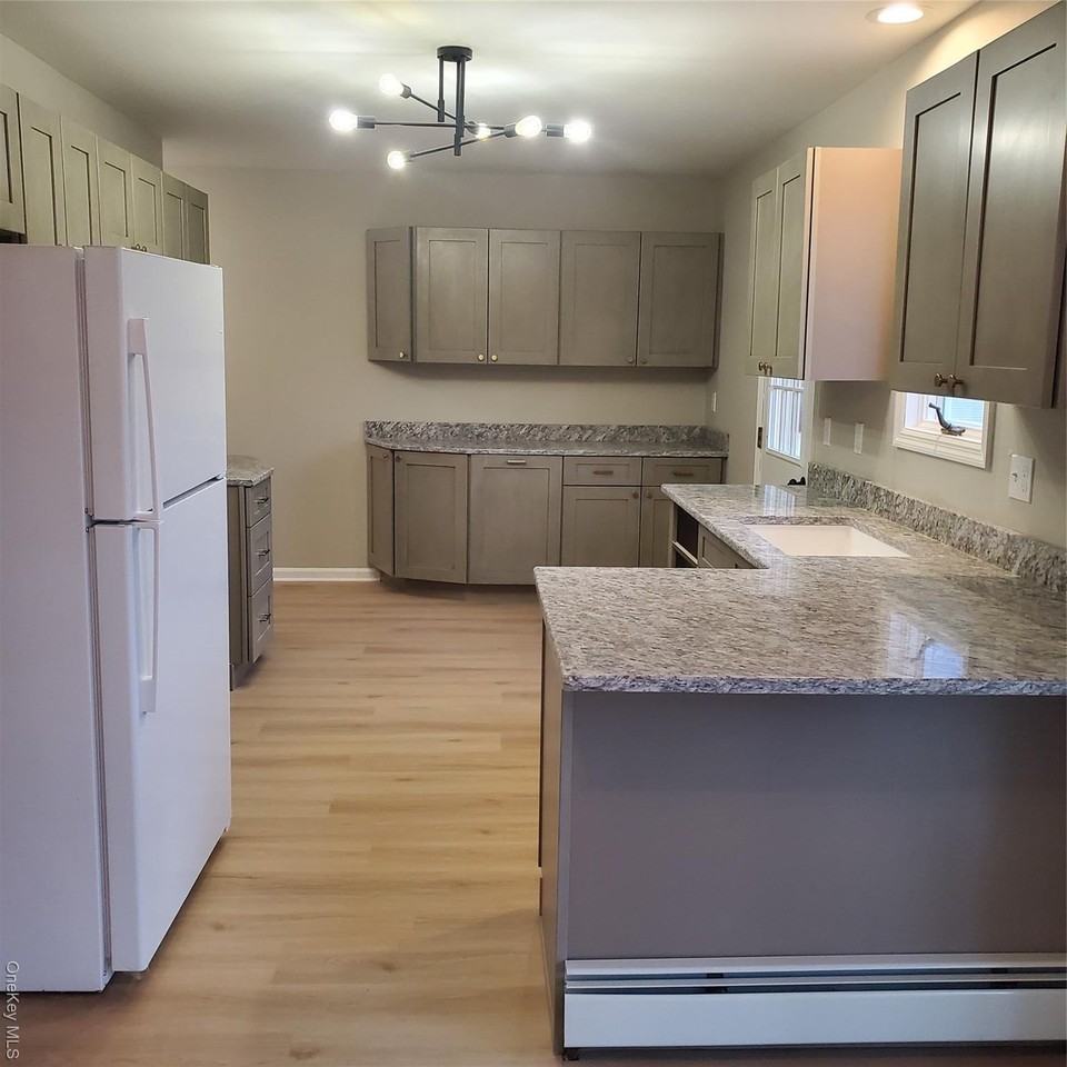 71 S Searsville Rd - Photo 5 of 13