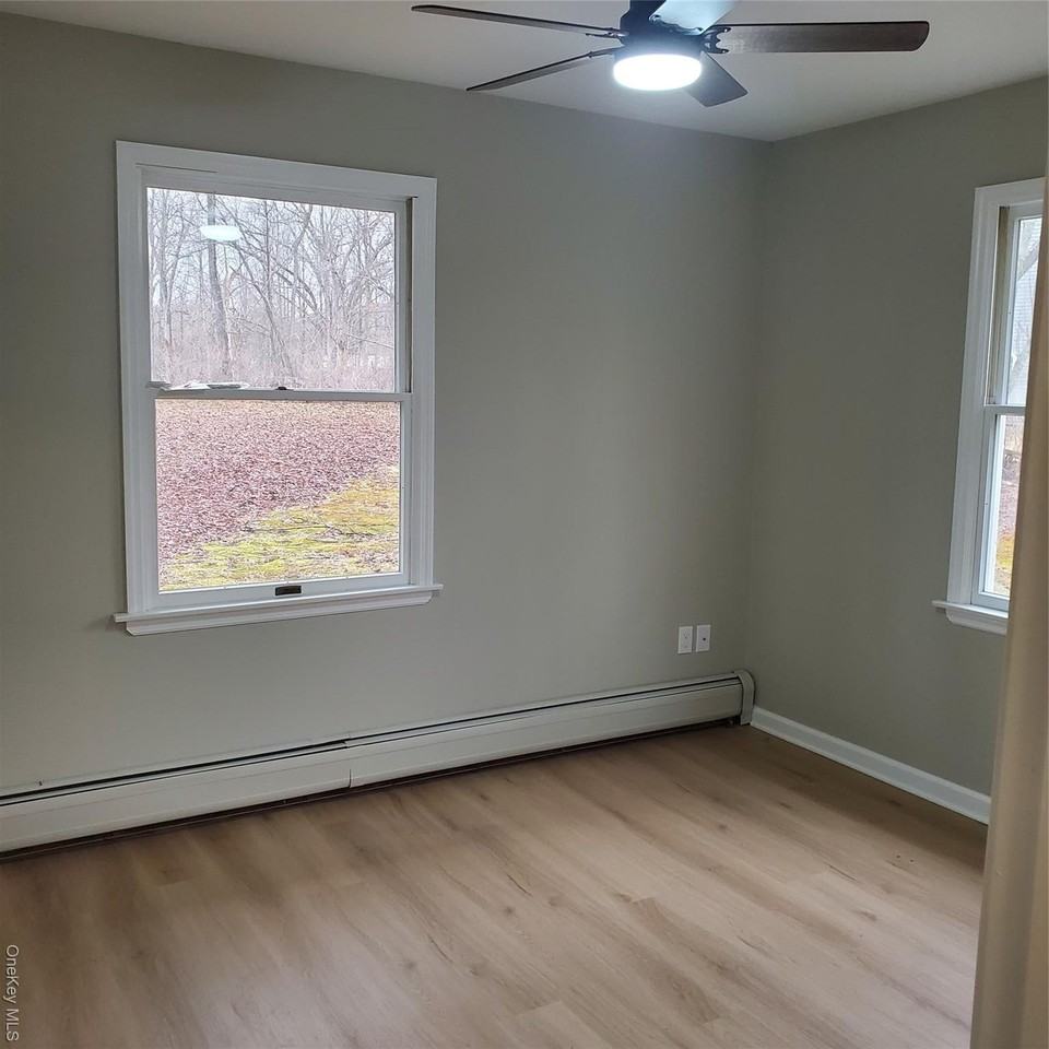 71 S Searsville Rd - Photo 7 of 13