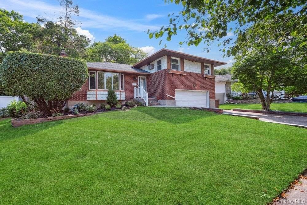 72 Winthrop Rd - Photo 2 of 30