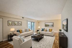 featured image of 4700 N Main St Apt 3e