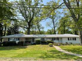 12 Greenbrier Rd - Photo 1 of 1