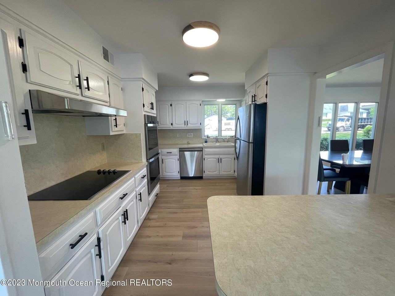 12 Greenbrier Rd - Photo 6 of 16