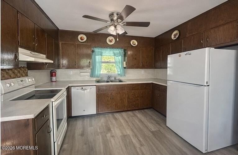 1 Peachtree Rd - Photo 4 of 14