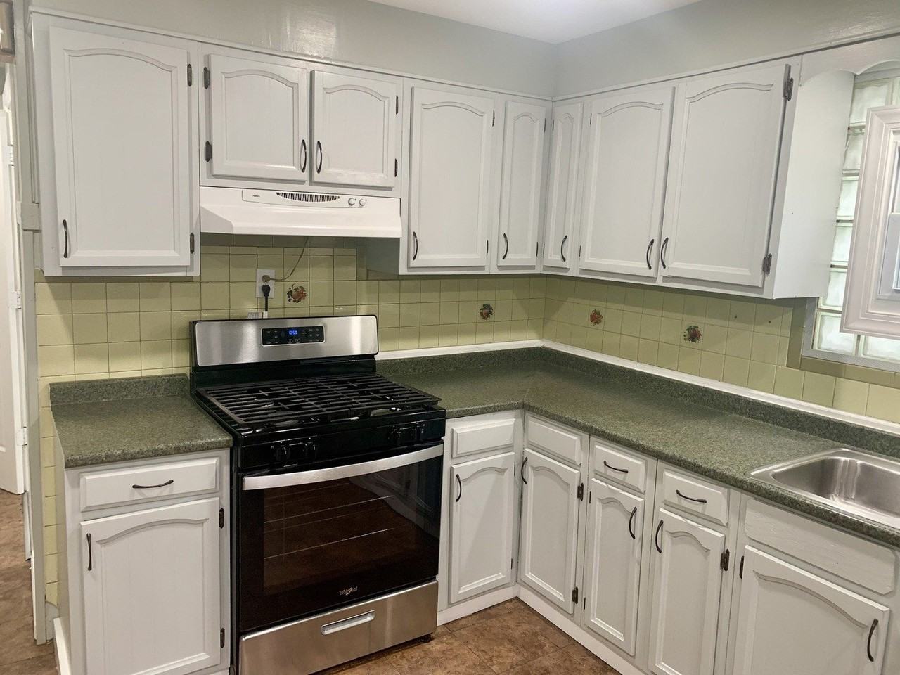 3547 W Diversey Ave Apt 2 - Photo 6 of 17