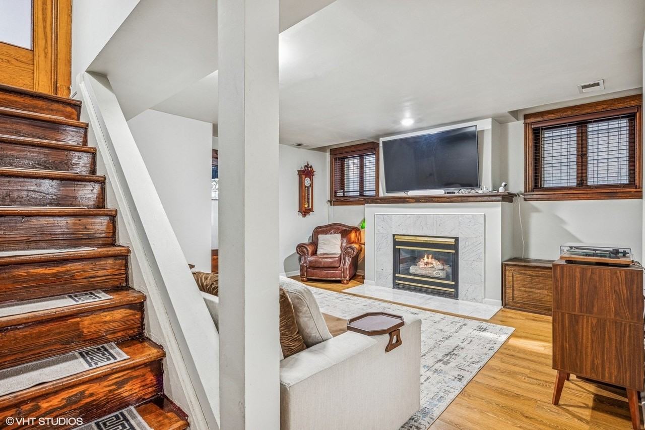 659 W Buckingham Pl Unit G - Photo 5 of 15