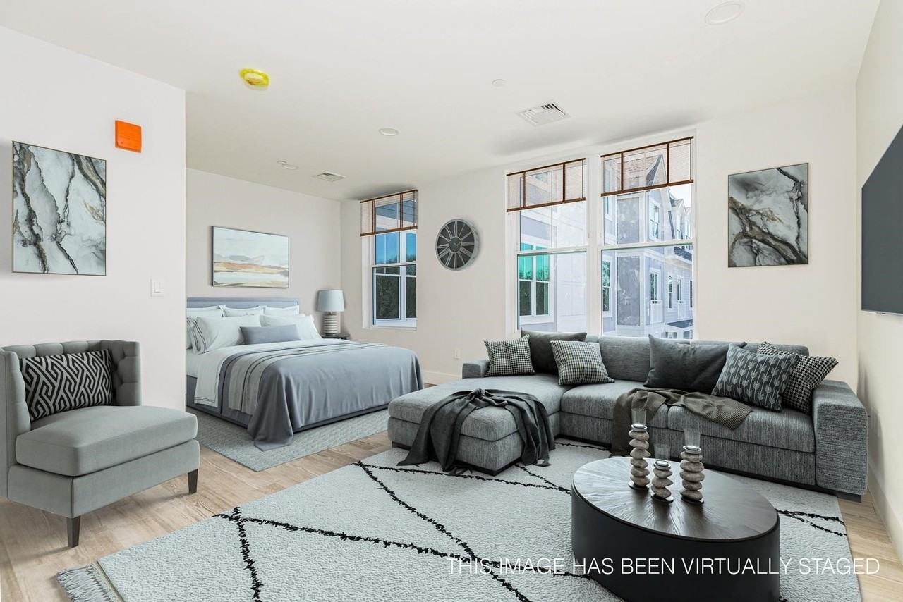 7 Hannaford Dr - Photo 4 of 23