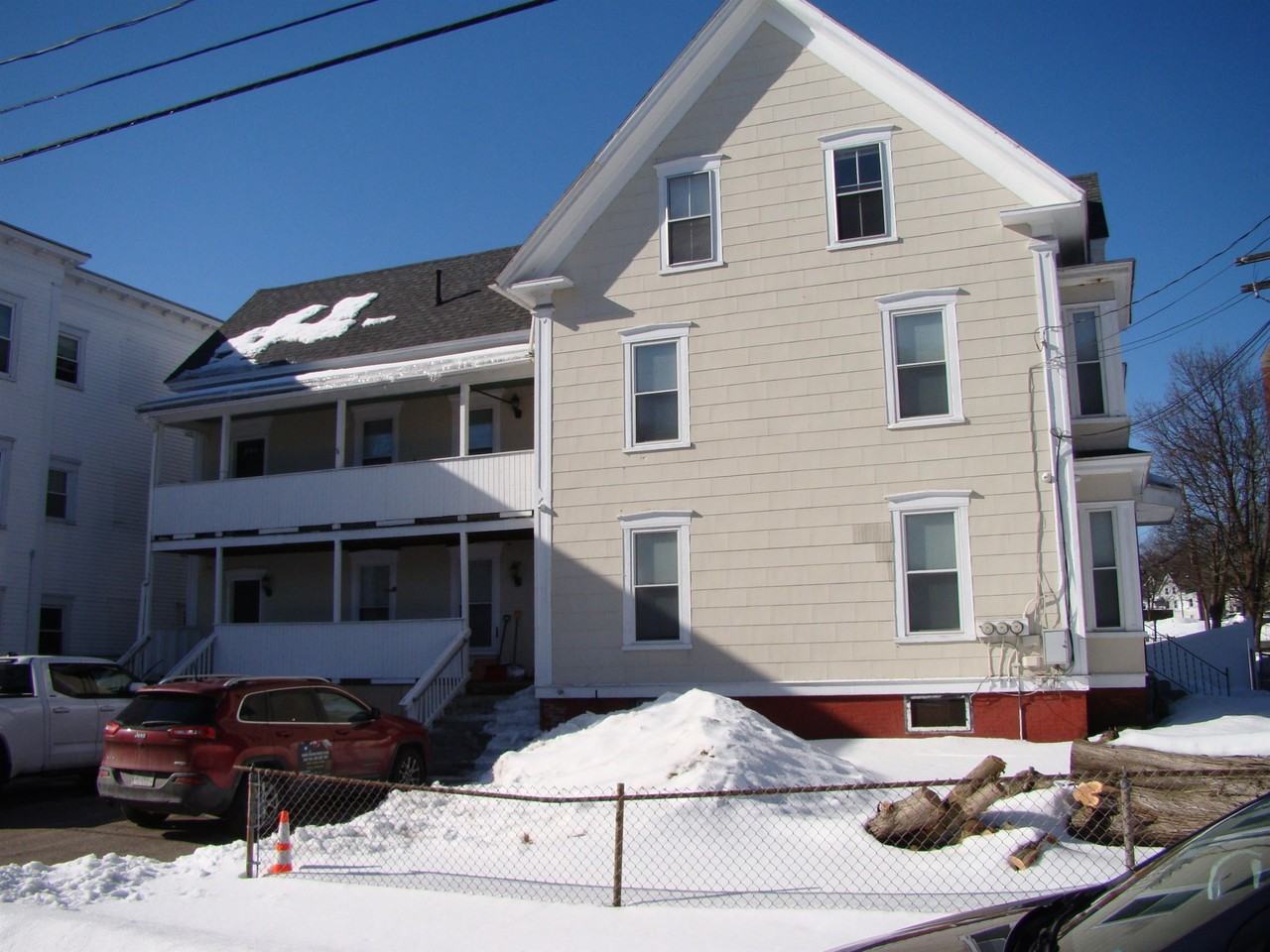 86 School St #2 - Photo 4 of 17