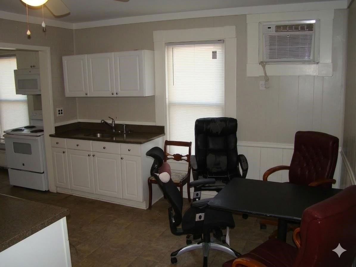 86 School St #2 - Photo 5 of 17