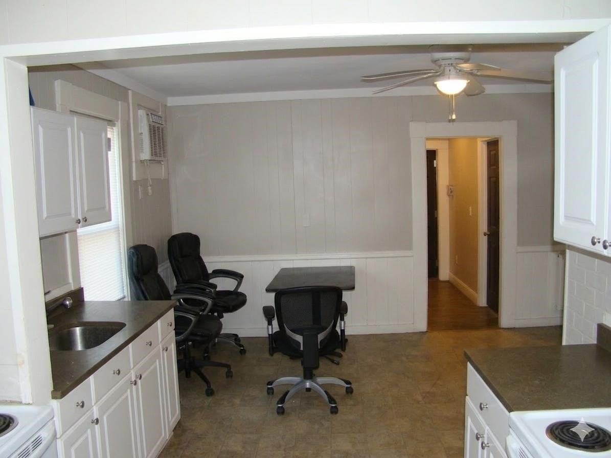 86 School St #2 - Photo 7 of 17