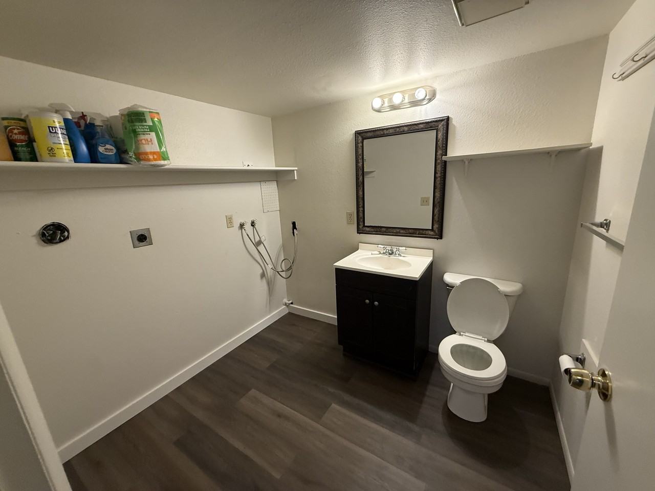 655 E Malibu Dr - Photo 4 of 11