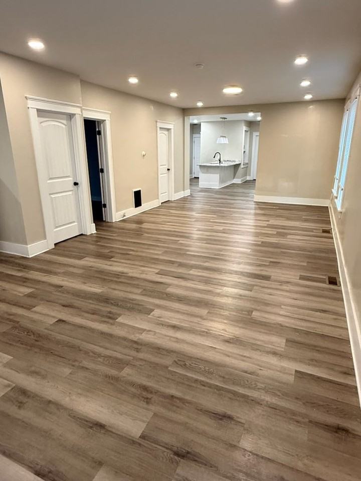 214 Shelby St - Photo 6 of 18