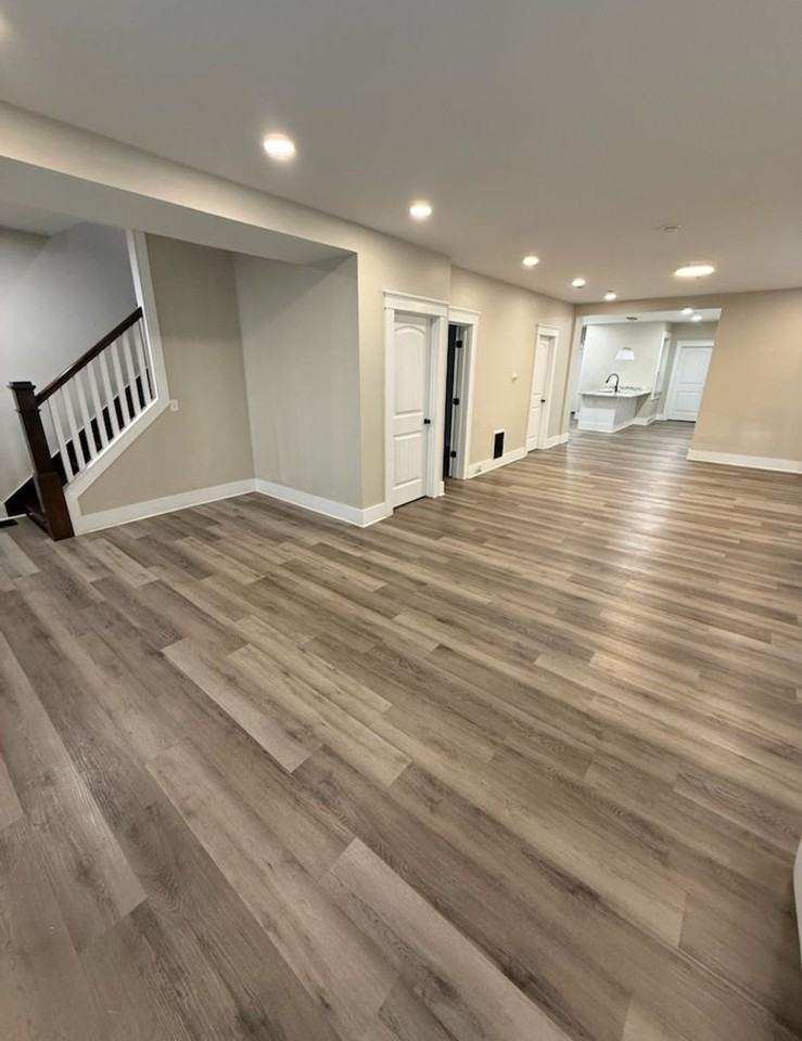 214 Shelby St - Photo 7 of 18