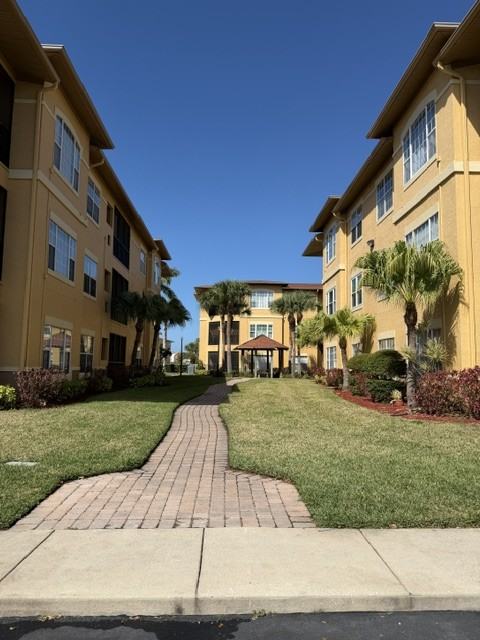 4306 Bayside Village Drive - 1Unit 102 #1 - Photo 4 of 26