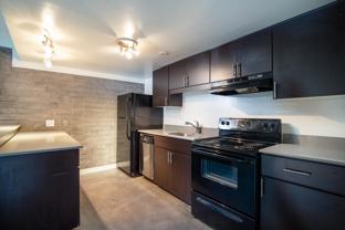 121 E Broadway Rd #9 - Photo 1 of 1