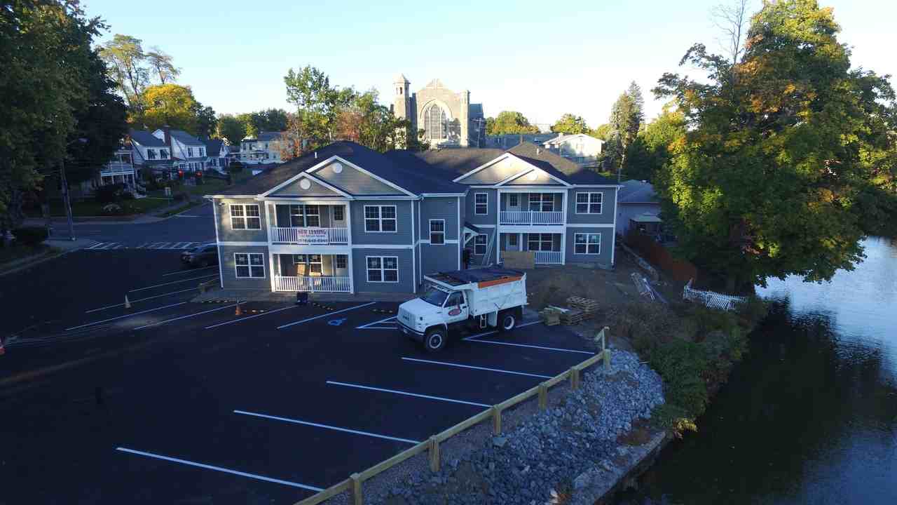 112 Broad St #8 - Photo 2 of 11