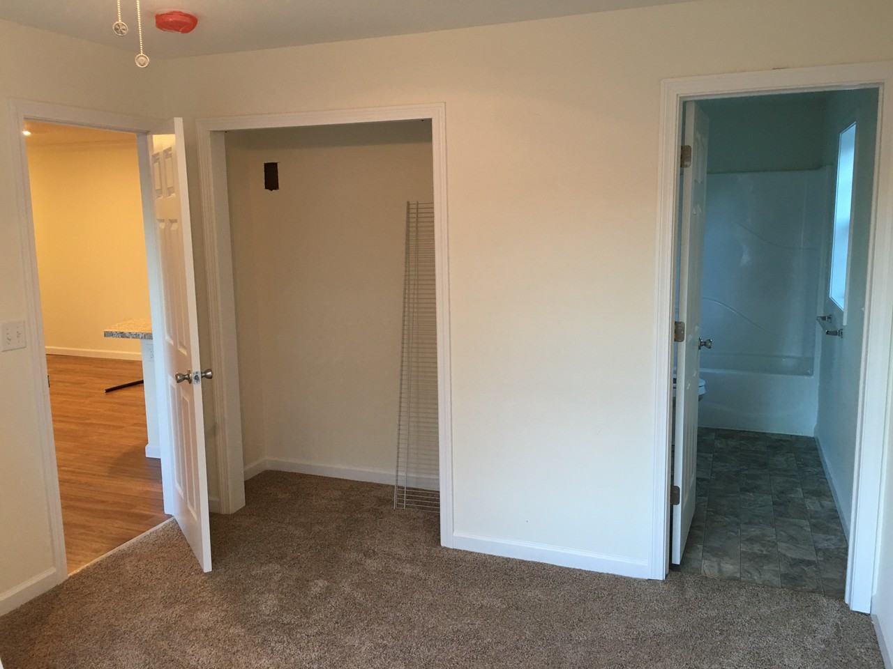 112 Broad St #8 - Photo 7 of 11