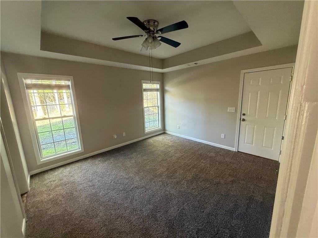 2105 11th Ave - Photo 5 of 15