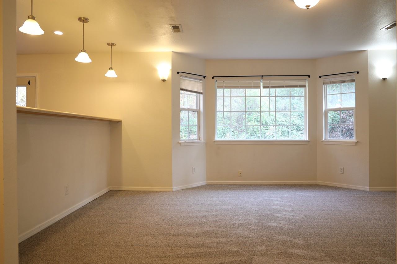 149 Hickory Ridge Dr #1 - Photo 7 of 24