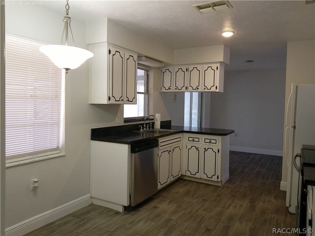 29 New Florida Ave - Photo 6 of 25