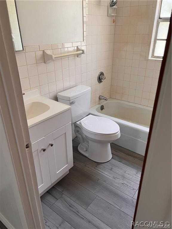 6358 S Suncoast Blvd Unit 1 - Photo 3 of 11