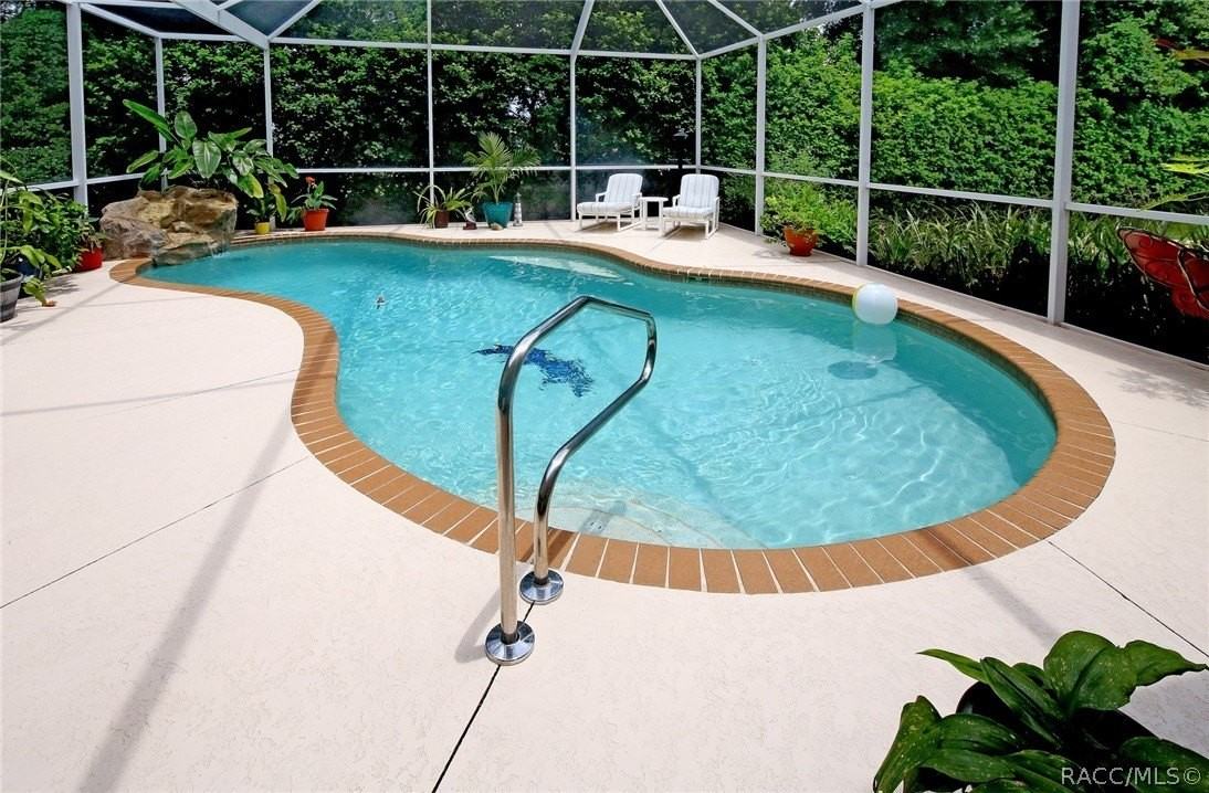 559 W Doerr Path - Photo 6 of 12