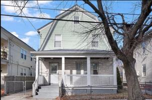 featured image of 71 Marion Ave N #1A1C