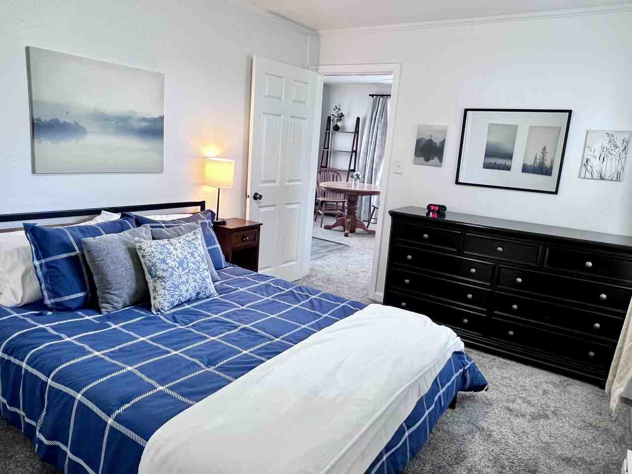 810 S Baltimore St #1 - Photo 3 of 17