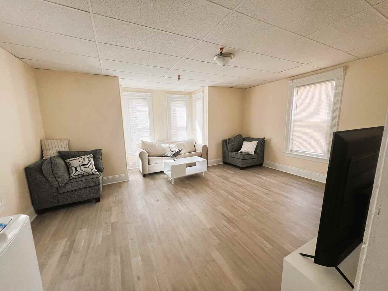 348 Walker St #R4 - Photo 2 of 11