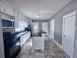 featured image of 4406 S 38th St