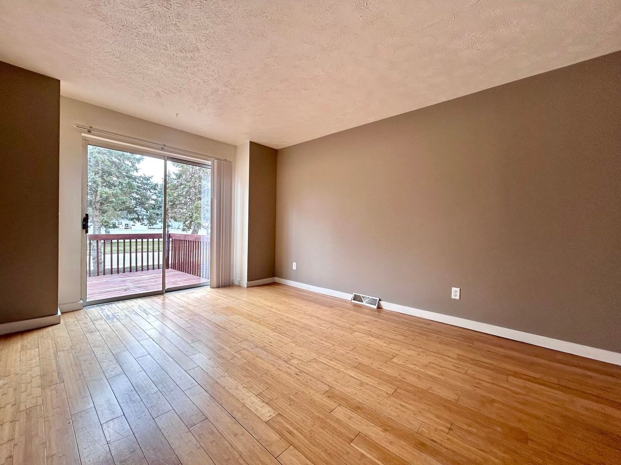 Carriage Ln Sw - Photo 5 of 44