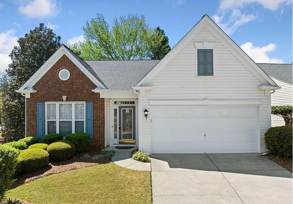 4285 Prince Charles Dr - Photo 2 of 2