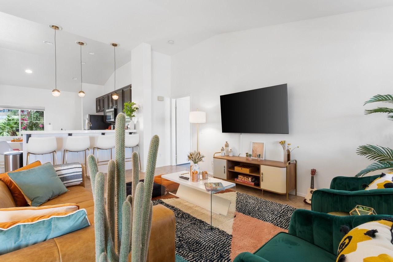 66773 San Remo Rd - Photo 3 of 18