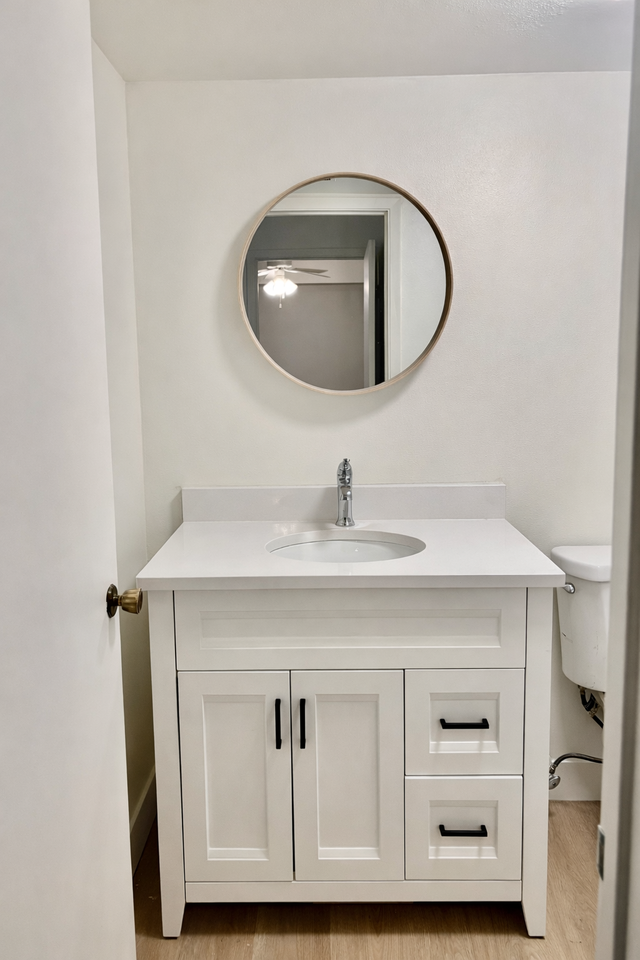 918 E St #7 - Photo 6 of 14